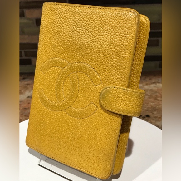 CHANEL Caviar Leather Agenda πππ₯ - Picture 11 of 17